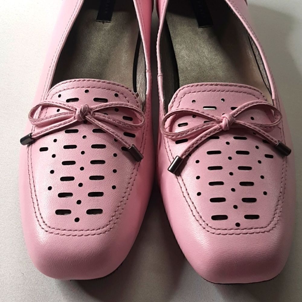 Array Pastel Pink Leather Flats - Picture 5 of 11